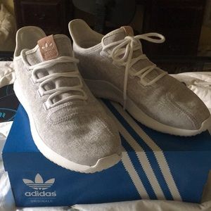 Adidas Tubular Shadows shoes